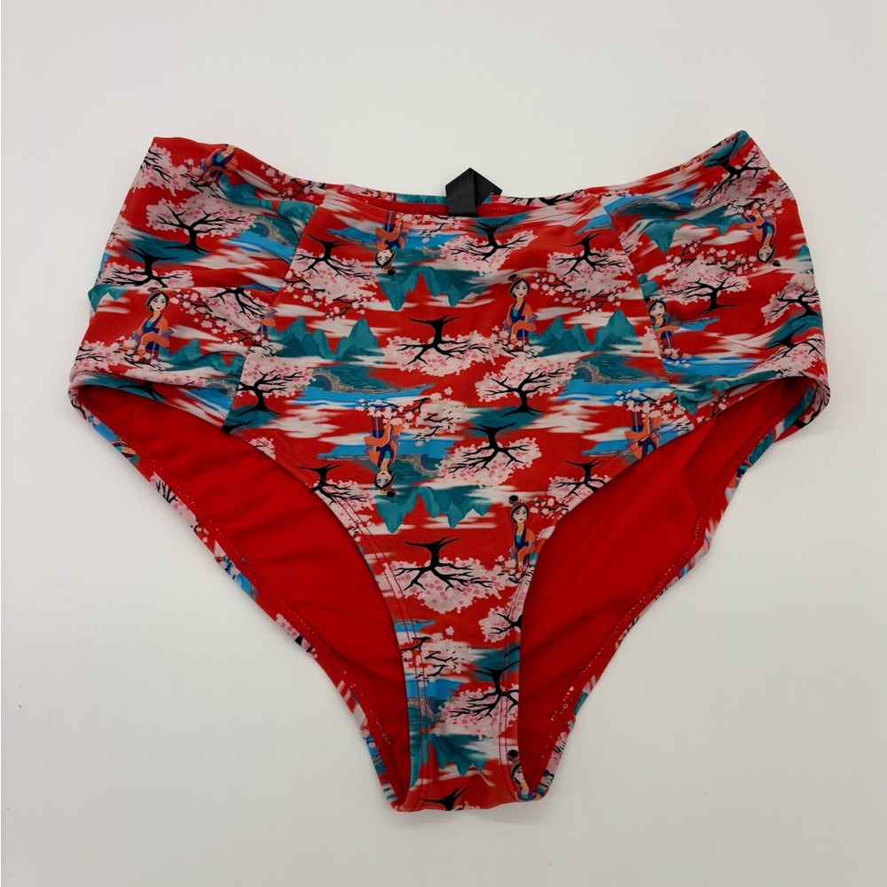Disney Mulan High-Waisted Swim Bottoms – Hot Topic – Small – Red Floral Print